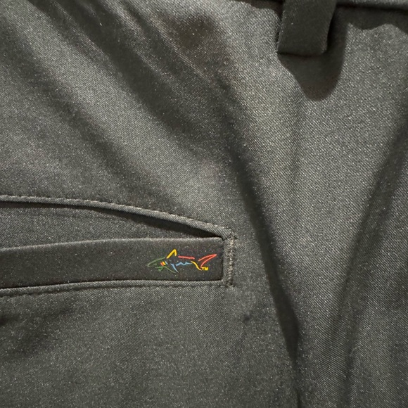 Greg Norman golf pant and short set. Size 36 - Picture 6 of 7